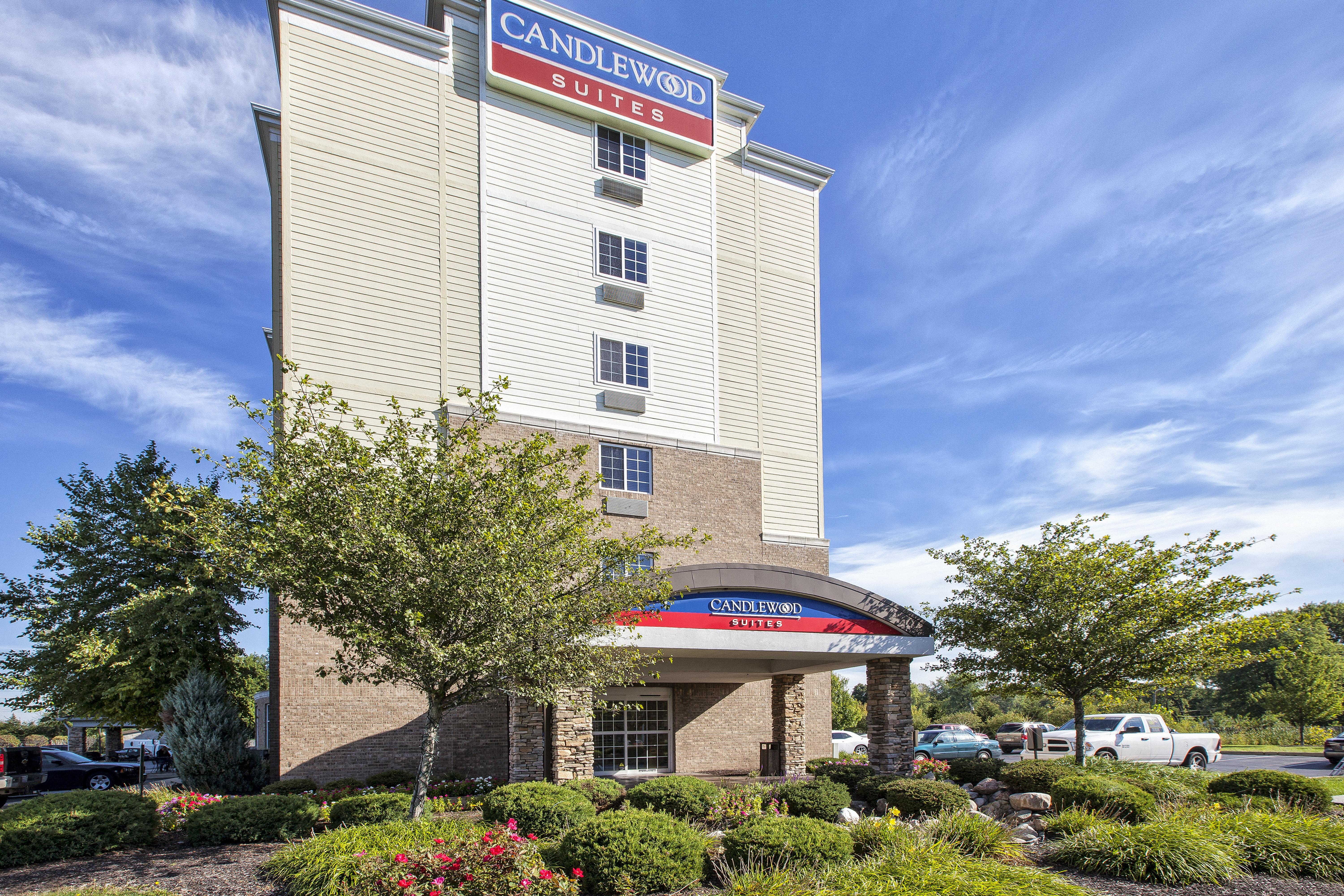 Hotel Candlewood Airport By Ihg